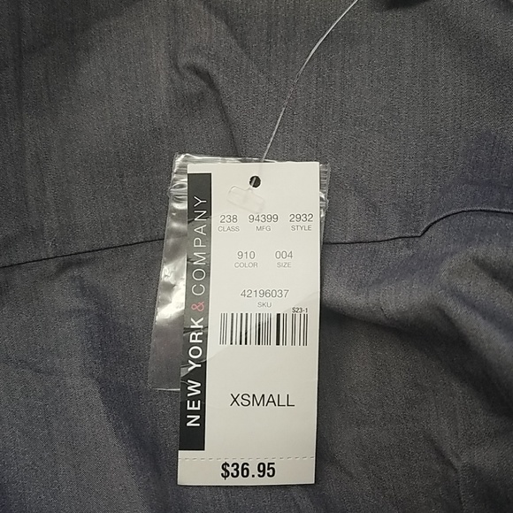 New york & company blouse - Picture 4 of 5